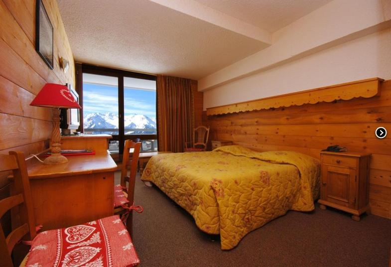 Hotel Le Dome Alpe d'Huez Szoba fotó