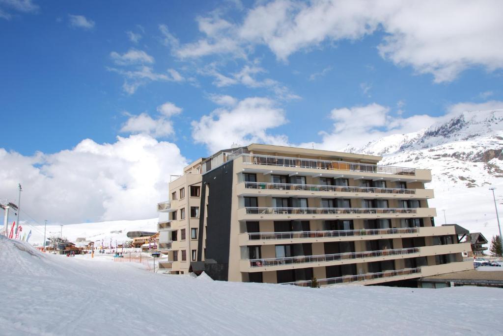 Hotel Le Dome Alpe d'Huez Kültér fotó